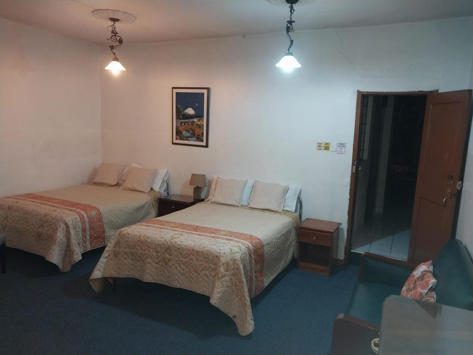 Hostal Benalcazar Quito Eksteriør bilde