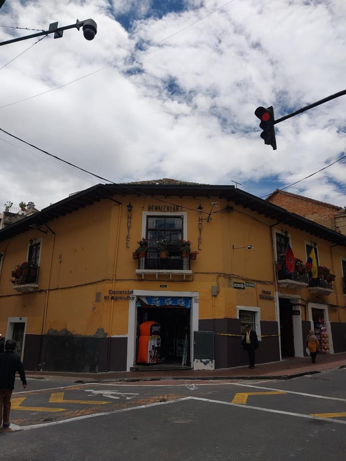 Hostal Benalcazar Quito Eksteriør bilde