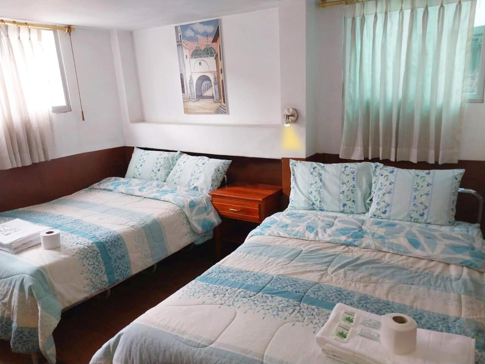 Hostal Benalcazar Quito Eksteriør bilde