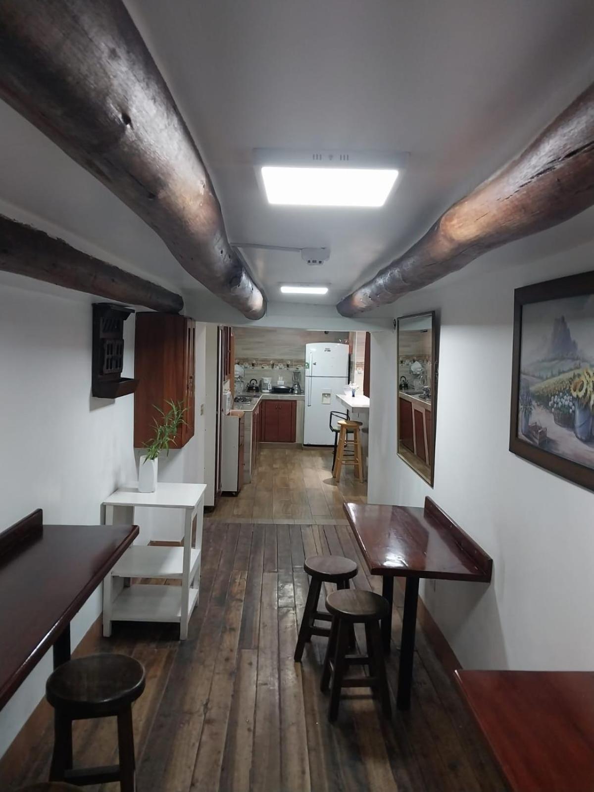 Hostal Benalcazar Quito Eksteriør bilde